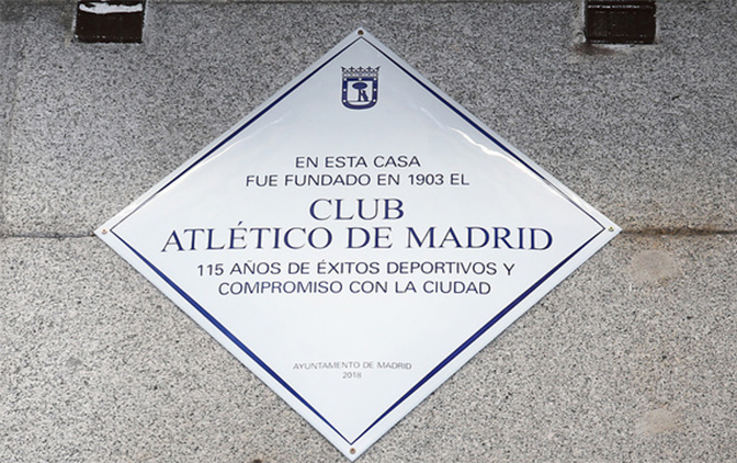 placa del atletico de madrid 115 años