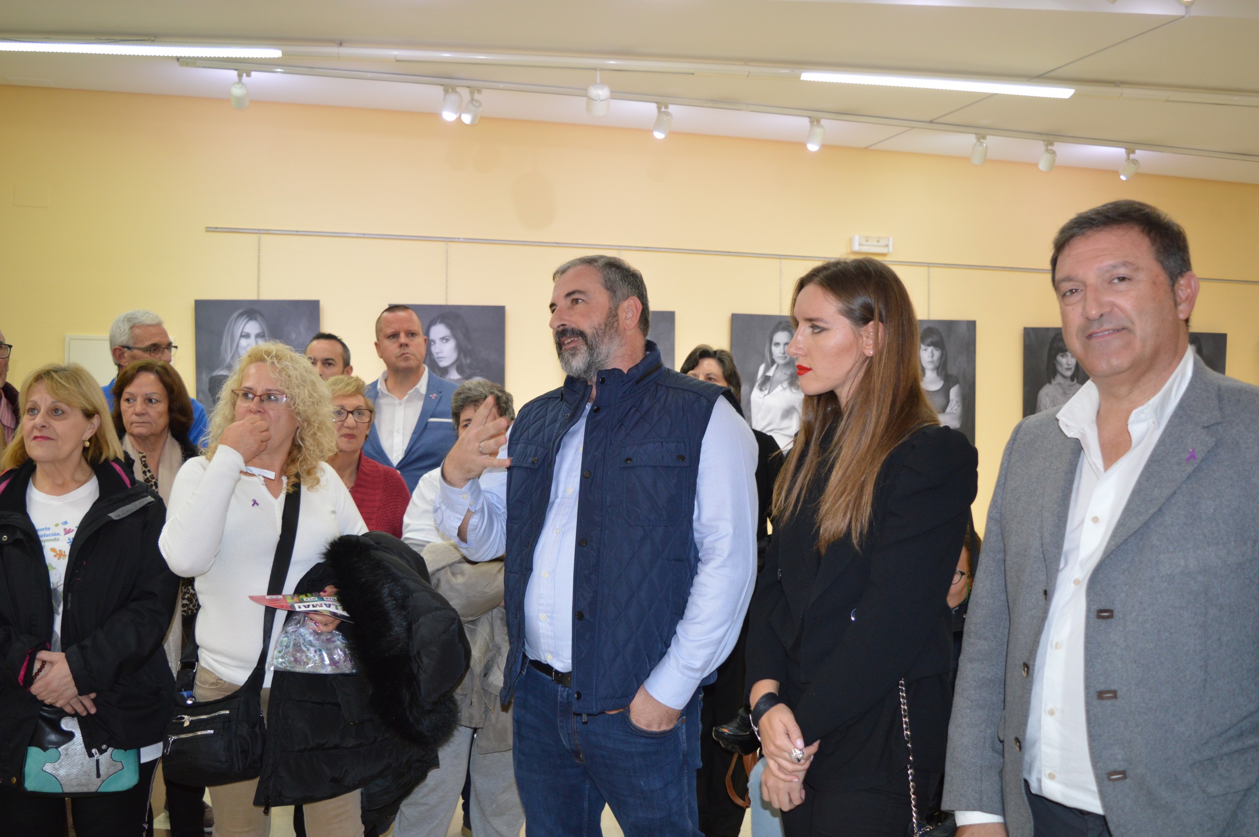 Inauguraci&oacute;n de la exposici&oacute;n