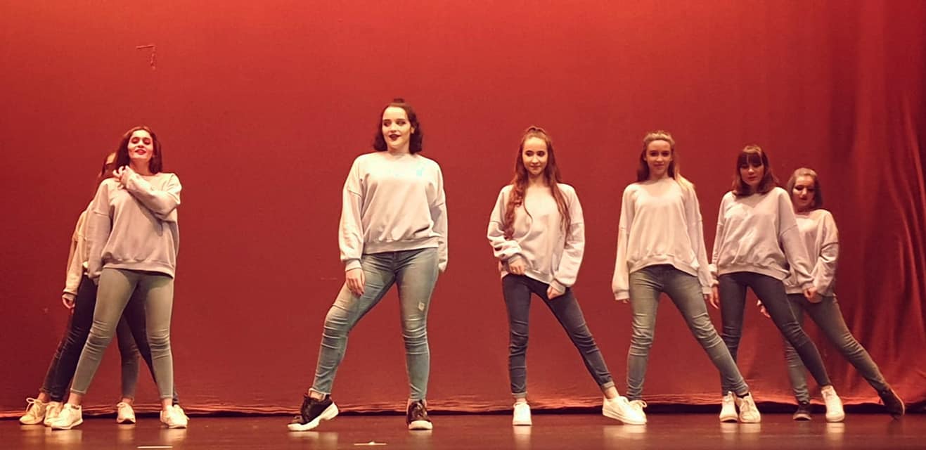 Baile en el festival