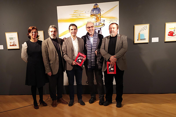 Autoridades presentes en el acto. Imagen: Ayuntamiento