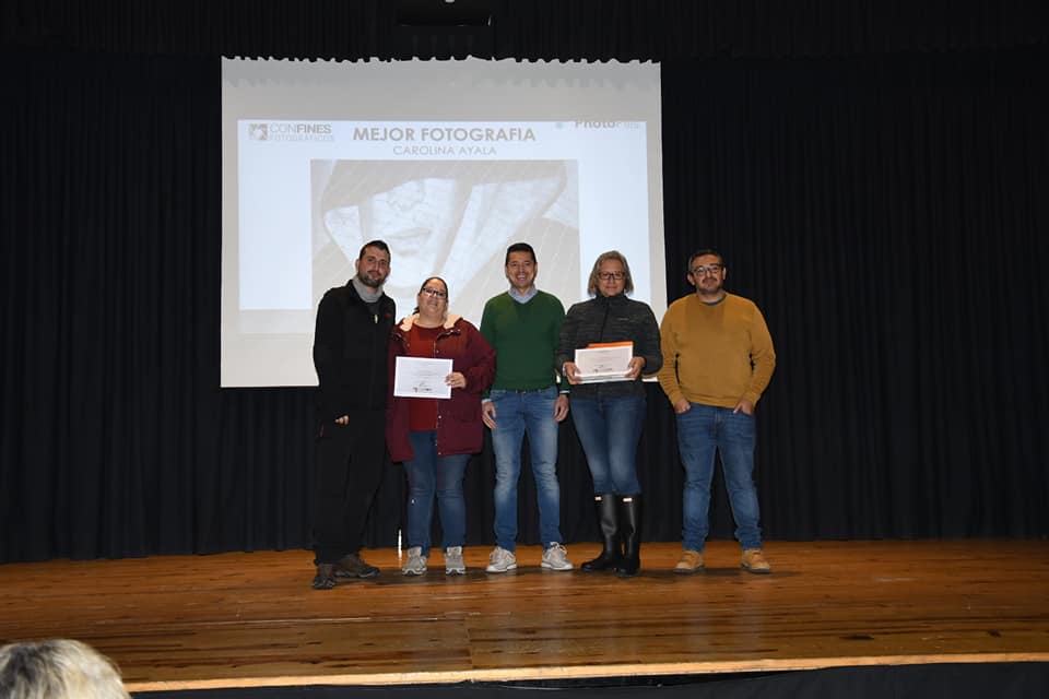 El concejal de Cultura junto a los premiados