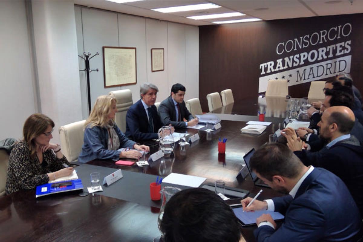 La Comunidad de Madrid reforzará la profesionalización de los conductores

