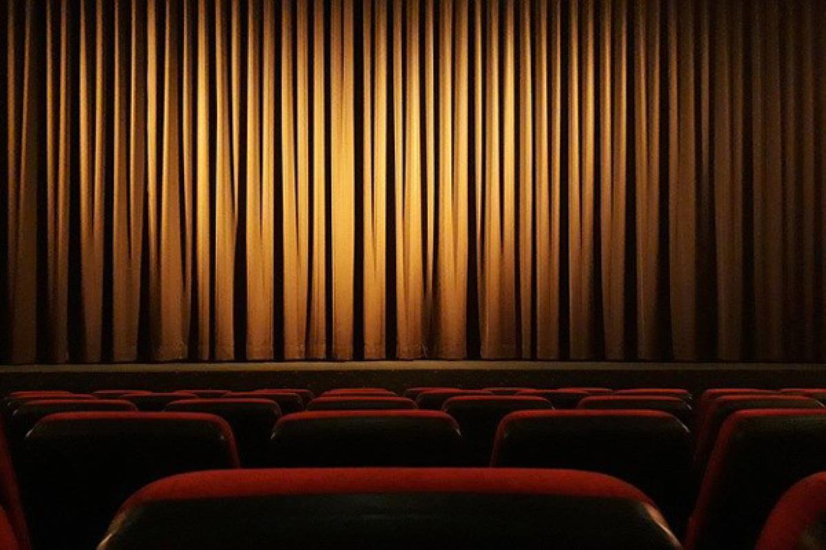 'Teatruras' nos cuenta el reto que lanza un teatro al elenco de actores y actrices