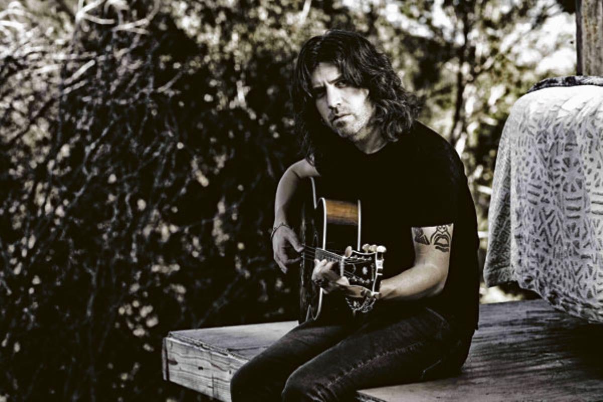 Nos acercamos a los ‘Objetos Perdidos’ de Rulo y la Contrabanda, que llegan, el próximo 30 de junio, al Festival Cultura Inquieta que se celebra en Getafe