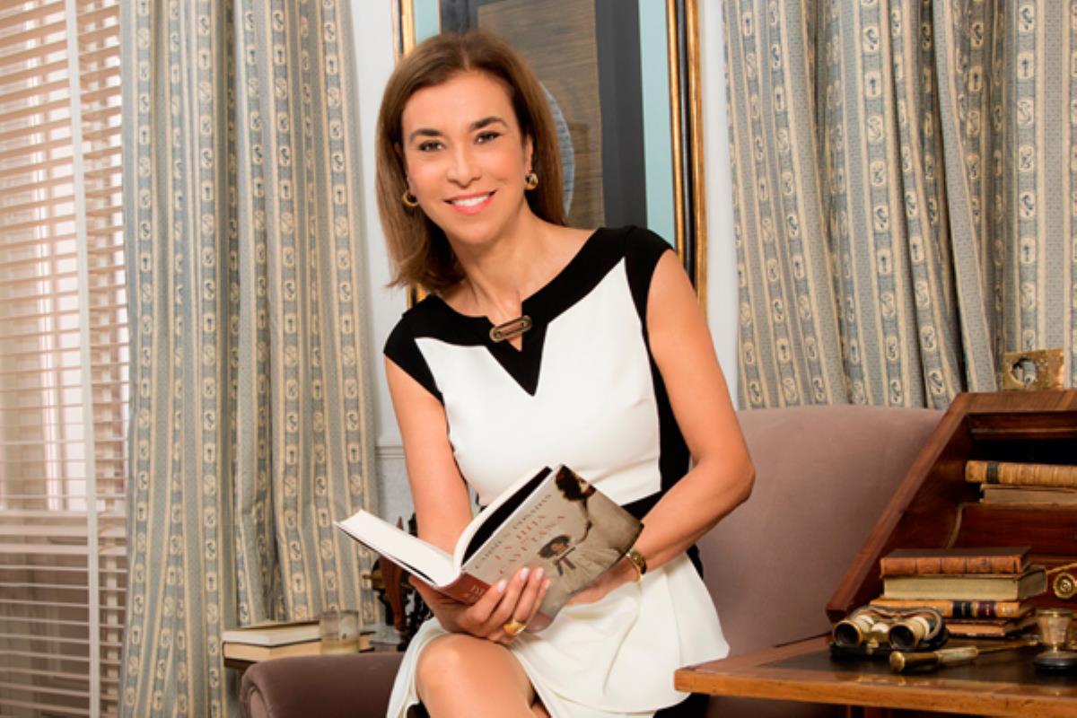 Hablamos con la autora Carmen Posadas sobre ‘La hija de Cayetana’, su última novela, un episodio asombroso protagonizado por una de las mujeres más célebres de nuestra Historia
