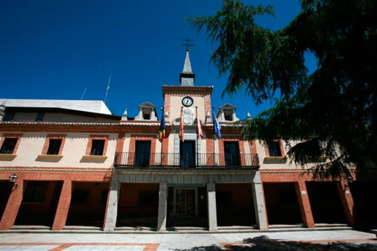 Fuentes del Gobierno aseguran a Soyde. que el fin reside en favorecer las casetas a asociaciones y clubes