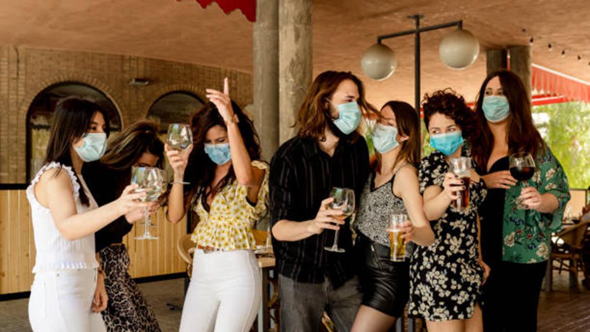 Se trata del fin de semana con más multas por botellón en todo el año y coincide con la celebración del Orgullo LGTBI
