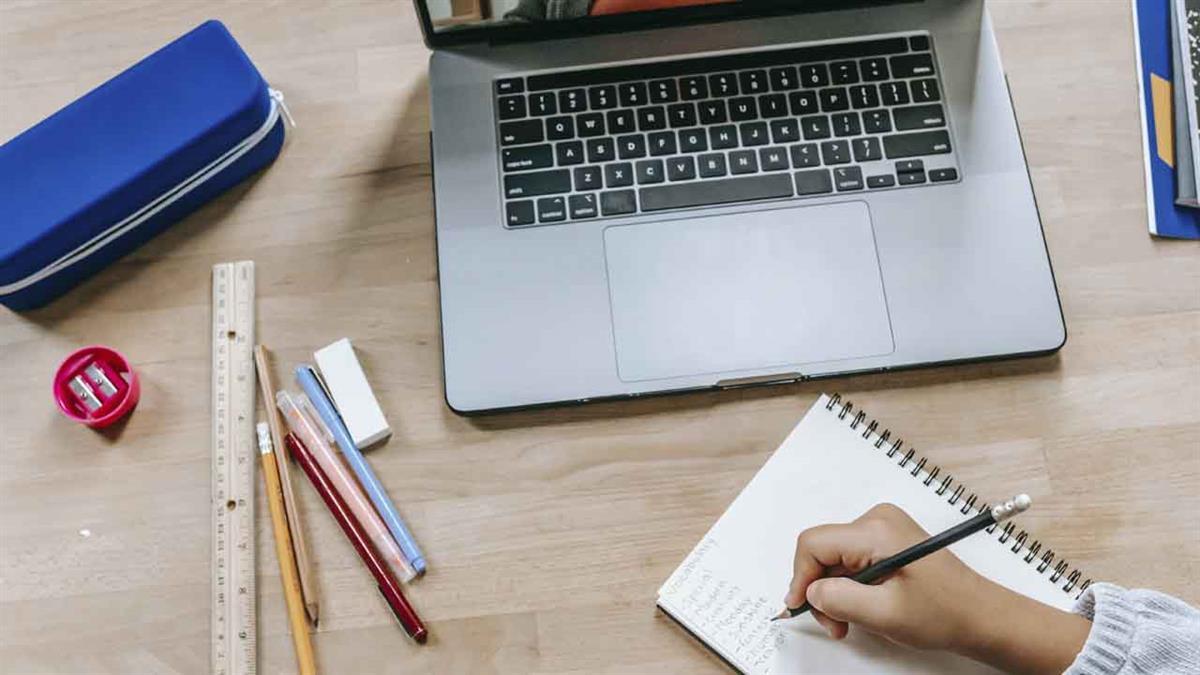 La plataforma virtual del Ayuntamiento ofrece 168 cursos gratuitos de diferentes áreas 