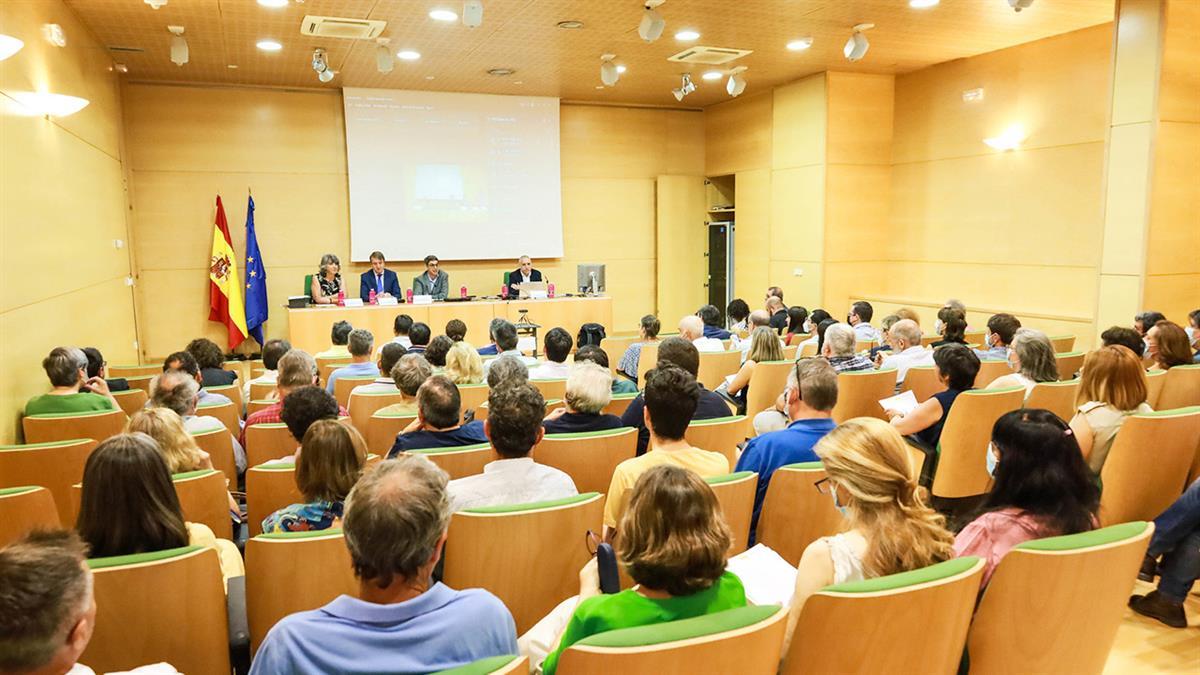 El alcalde ha sido el encargado de inaugurar  las primeras Jornadas Científico-Técnicas 