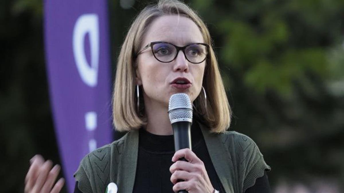 Desde Podemos apoyan la huelga de sanitarios y destacan que la presidenta regional "ha tenido tiempo de sobra"