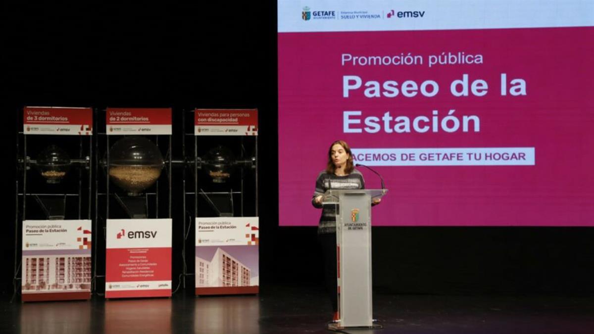 Su adjudicación se ha realizado mediante un sorteo de sistema de bombos y ante notario