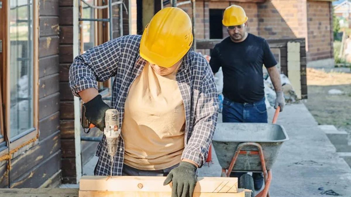 Las actuaciones también incluyen mejorar en la urbanización de sus entornos