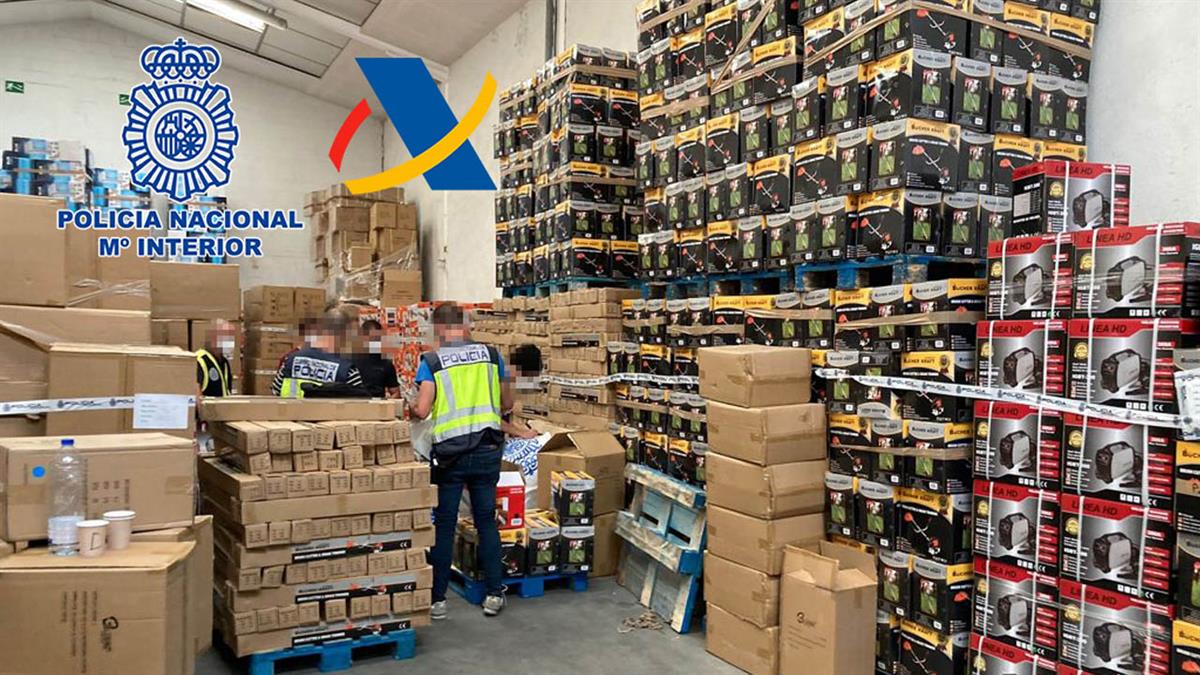 
El propio detenido era quien se hacía cargo de las importaciones, distribuciones y envíos de los productos falsos