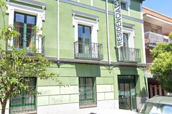 Estos mayores tendrán que abandonar la residencia privada El Castellar de la Villa de Vallecas 