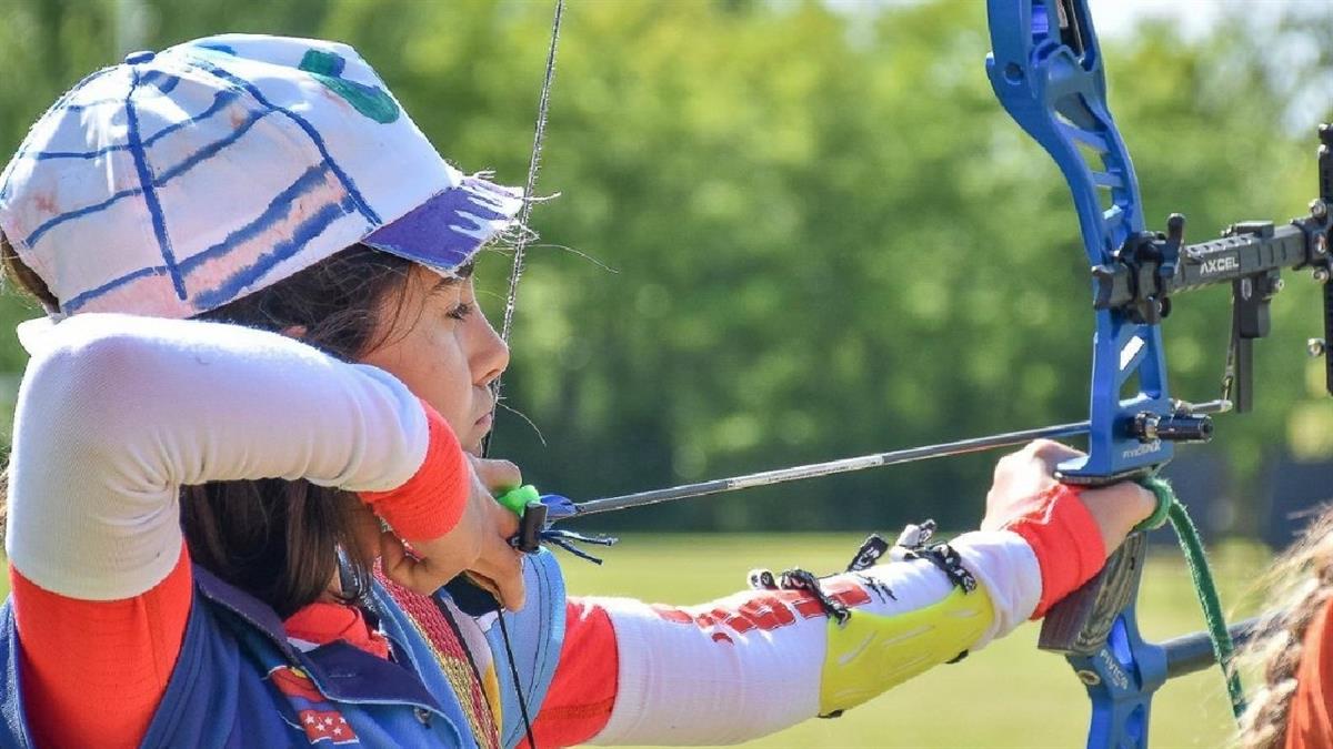 Los arqueros Miguel Rubio, Belén García y Cristina Dueñas han firmado una actuación sobresaliente