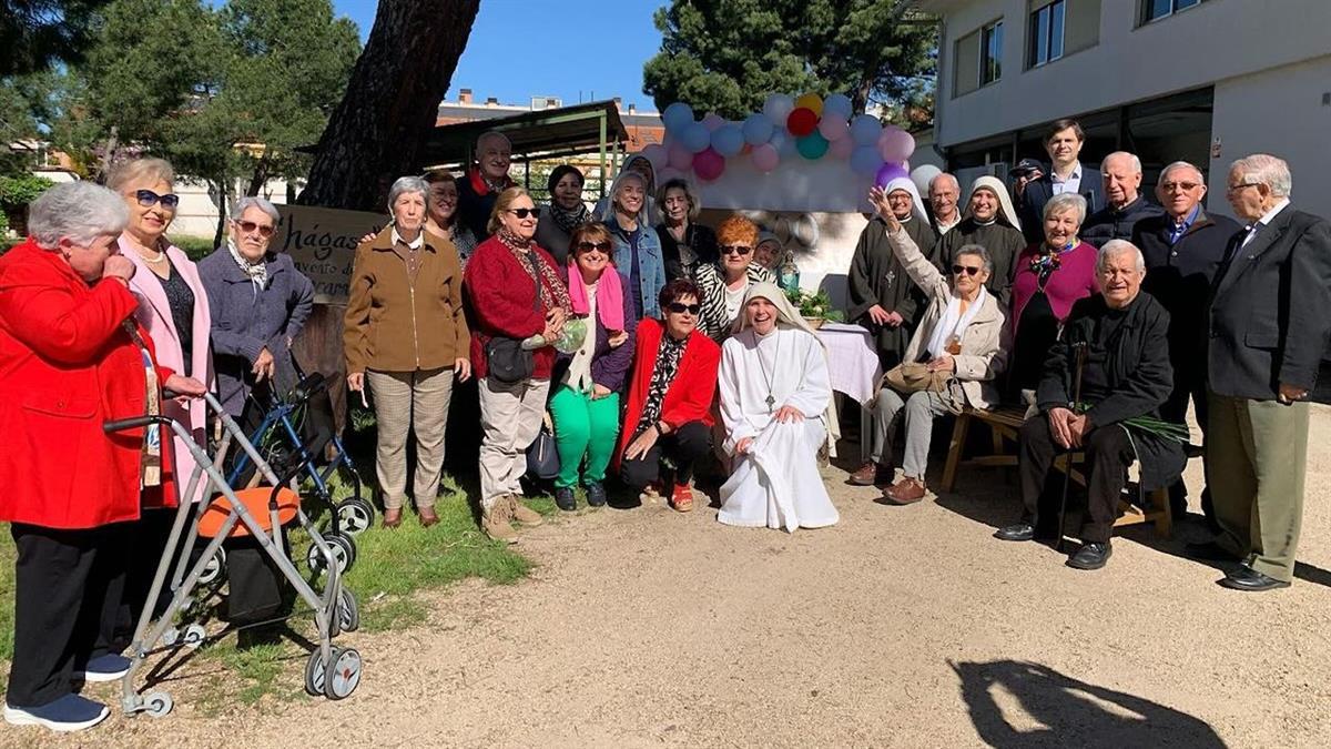 El pasado 27 de abril muchos vecinos y vecinas acompañaron a las hermanas clarisas en esta efeméride