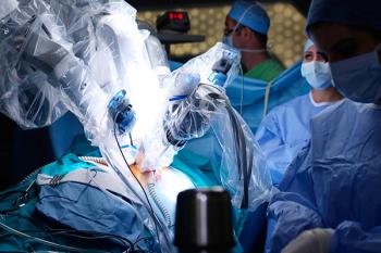 La Comunidad de Madrid ha invertido 24 millones de euros en la compra de los equipos de cirugía robótica