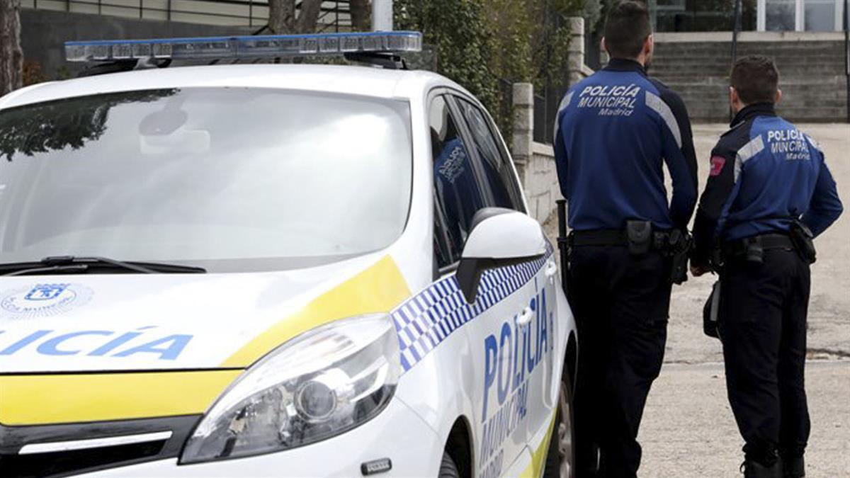 El hombre se hacía pasar por otras personas para quedar con los menores