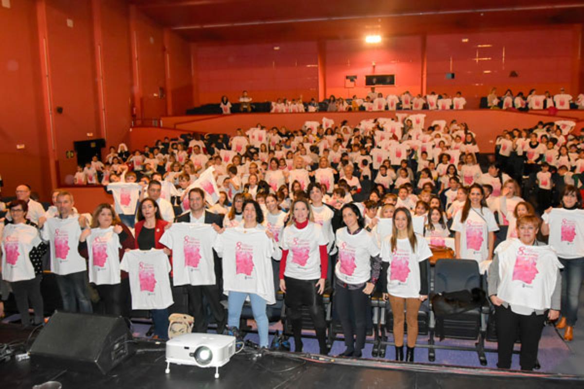 El Teatro José María Rodero ha acogido esta mañana el acto central de la Semana de la Mujer