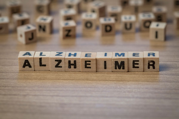 El envejecimiento de la población y el aumento de la esperanza de vida conlleva un incremento de personas con Alzheimer