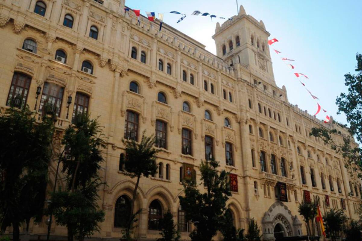 El Cuartel General de la Armada abre sus puertas al público con motivo del MOM