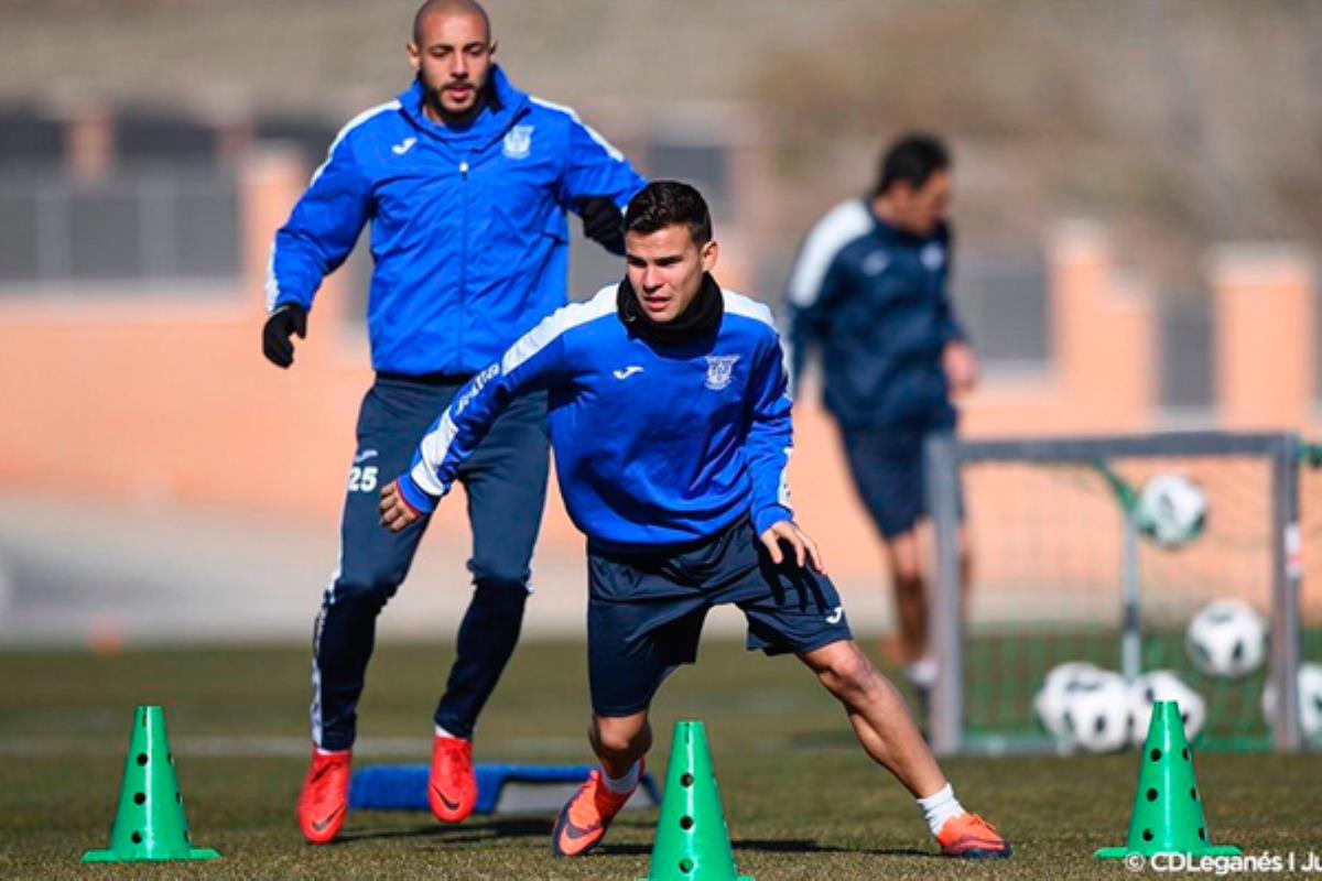 El ex jugador de la RSD Alcalá, Álex Mozo, debutó con el C.D. Leganés en el Wanda Metropolitano