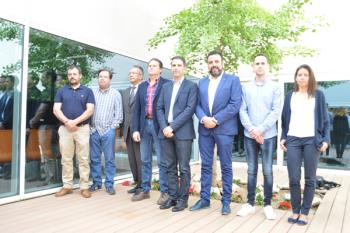 En ella se ha acordado seguir presionando a Renfe para la mejora en puntualidad, frecuencia e instalaciones