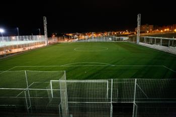 Dos en la Ciudad Deportiva Valdelasfuentes y otros dos en el Polideportivo José Caballero serán sustituidos con una inversión de 660.000 euros 