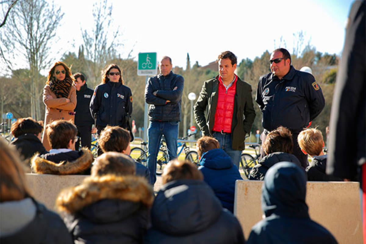 Los alumnos roceños reciben tanto formación teórica como clases prácticas en el Parque Municipal