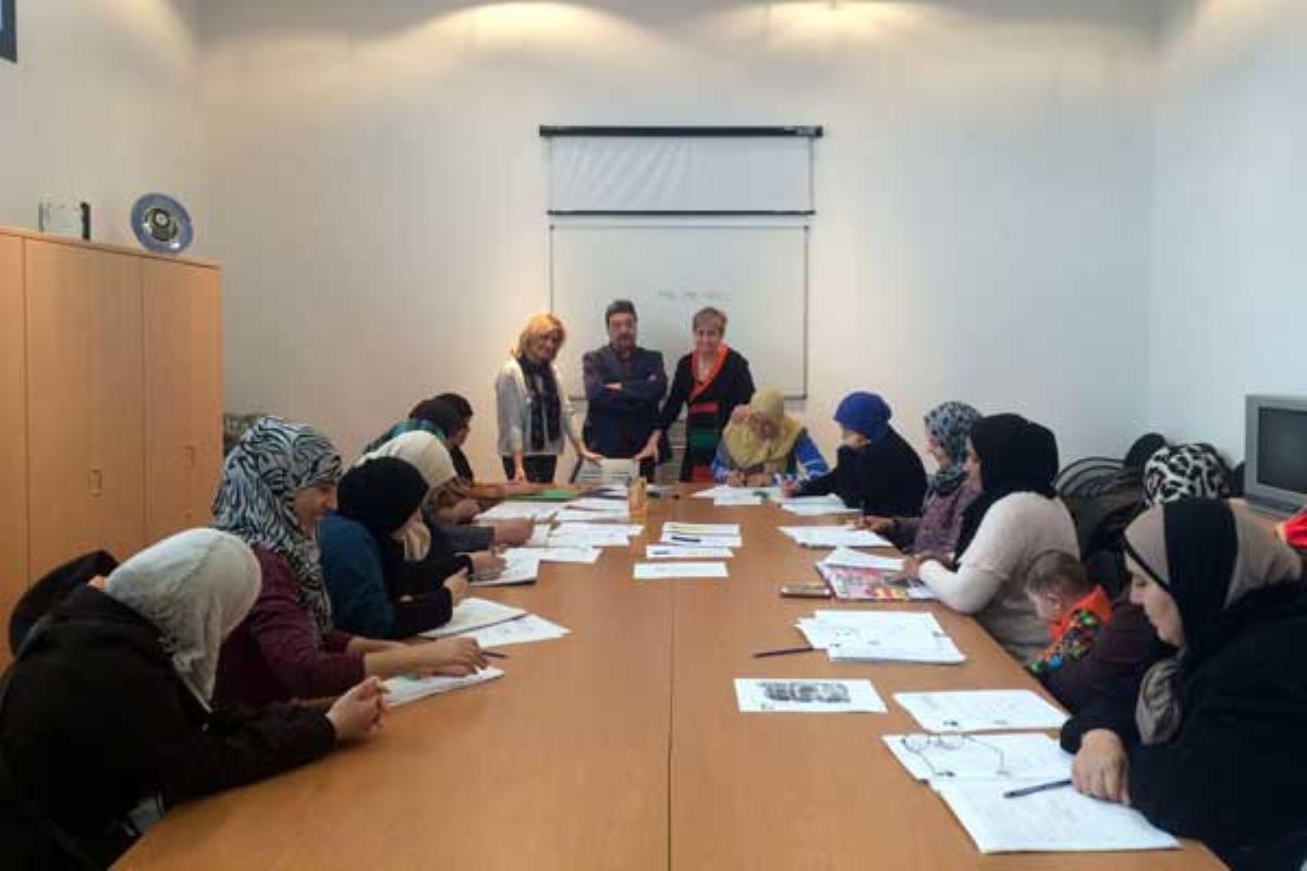 La clases son impartidas en la Junta de Distrito de Parque Coímbra