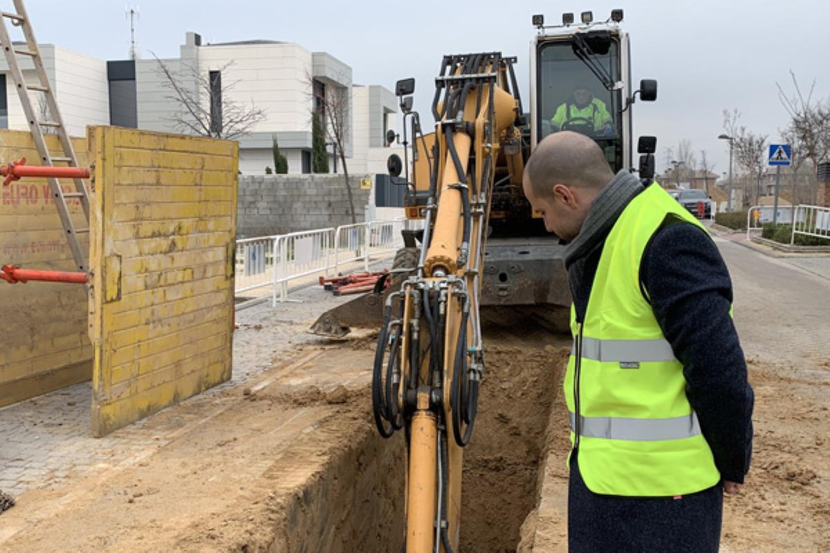 El alcalde asegura que Roza Martín es una prioridad para el Gobierno municipal
