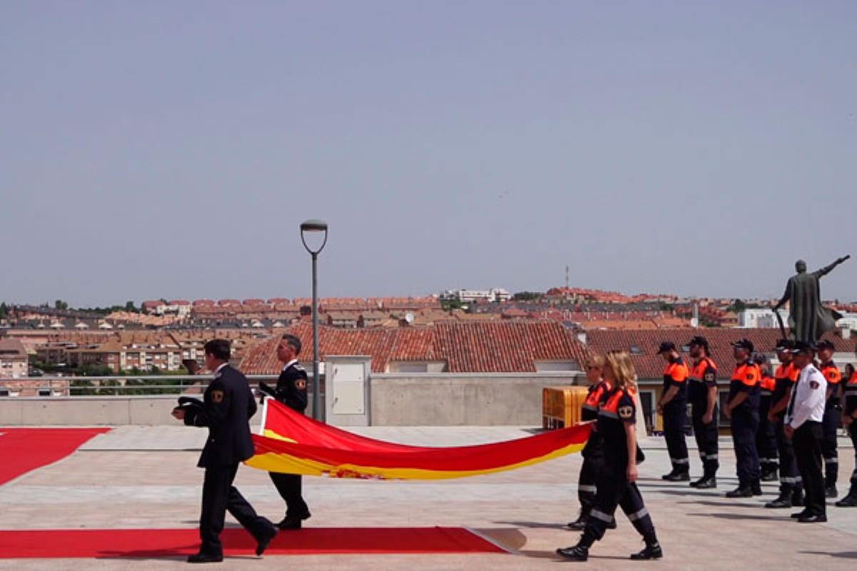 El domingo tuvo lugar un acto con entrega de honores y medallas por actos meritorios