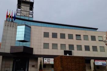 Estas, junto con la documentación requerida, se facilitarán en el Registro General del Ayuntamiento