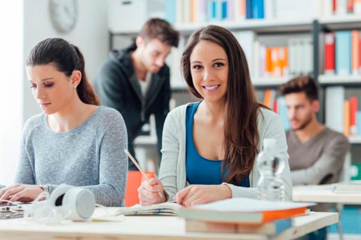 Las ayudas a los estudiantes universitarios se verán incrementadas en un 33%
