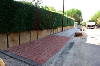 Más de 250.000 metros cuadrados de vía pública serán asfaltados y acerados 