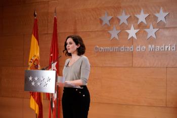 La presidenta de la Comunidad de Madrid advierte de que la situación empeorará según los cálculos de los técnicos sanitarios
