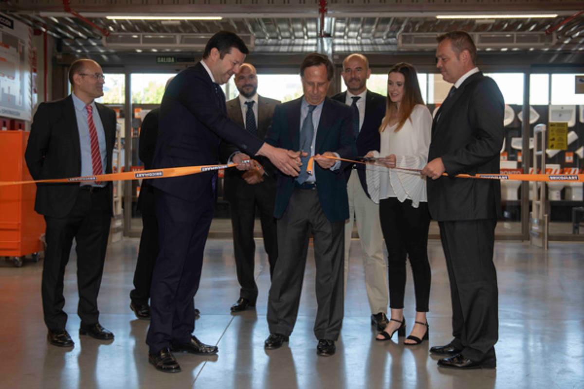 Este almacén es el sexto que abre en la Comunidad de Madrid y el más grande por superficie en la Península