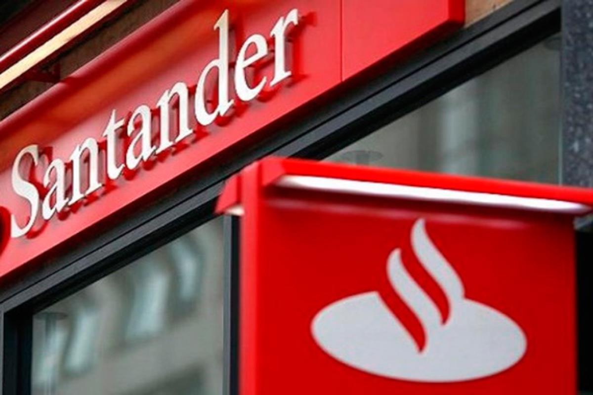 La red comercial del banco se propone recortar un 26% de sus oficinas en España