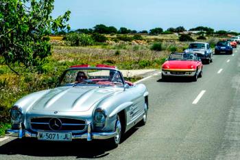 Cuarenta coches históricos iniciarán su ruta en el Palacio del Infante Don Luis