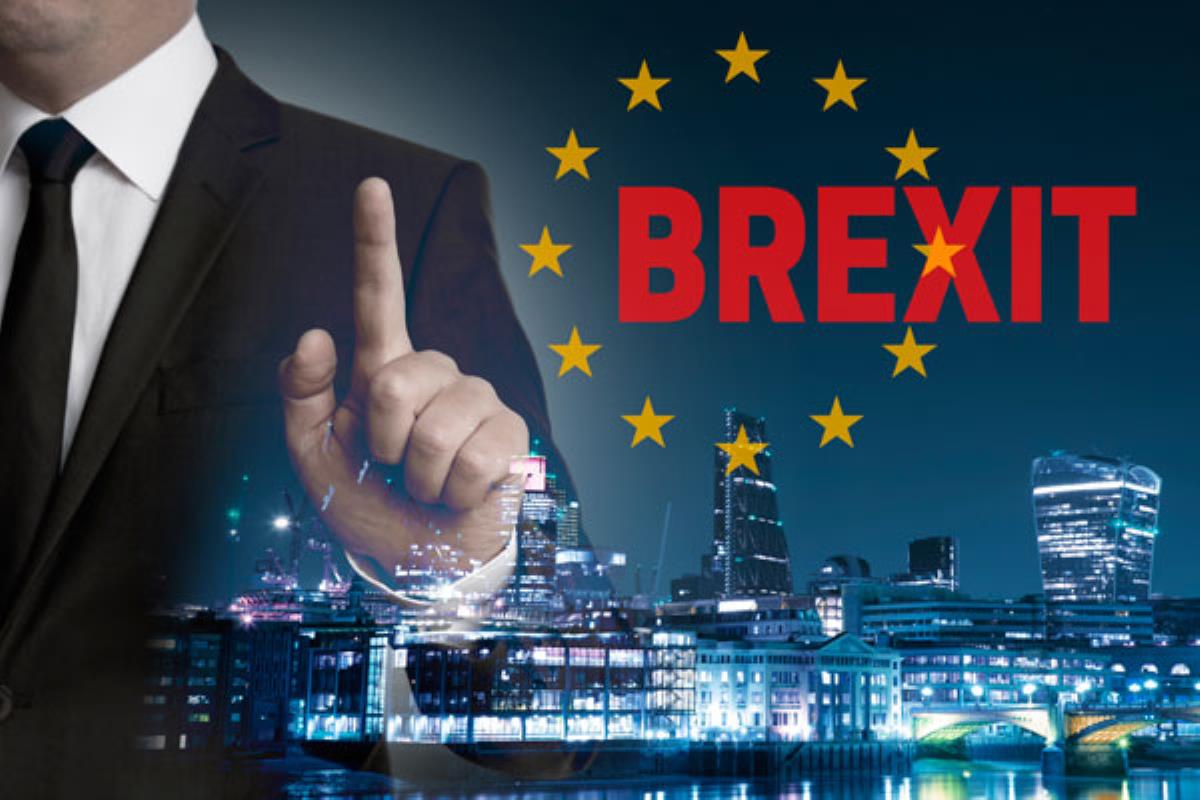 Reiuno Unido dice sí al Brexit y Cameron dimite como Primer Ministro