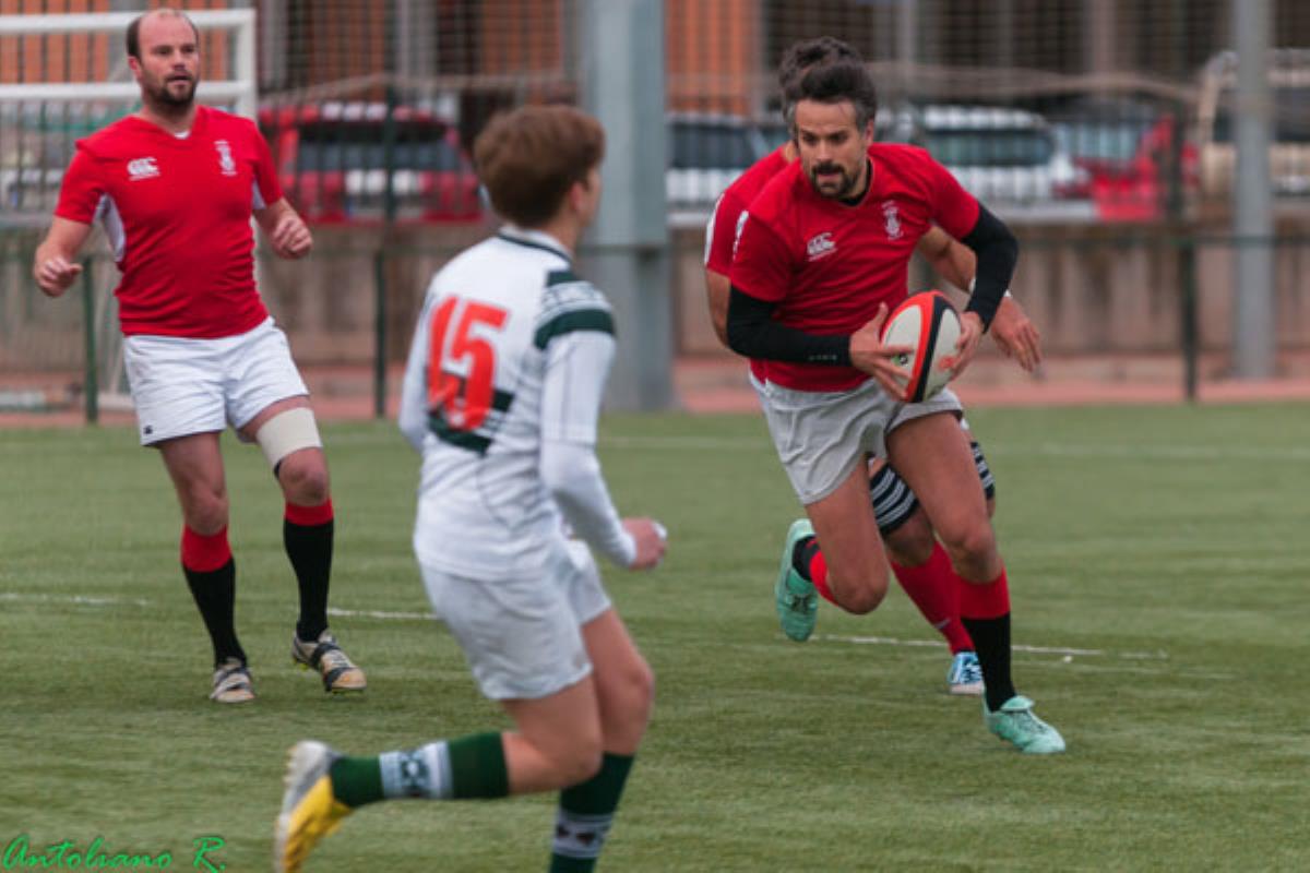 Derrota de los rojillos que los sitúa en mitad de la tabla