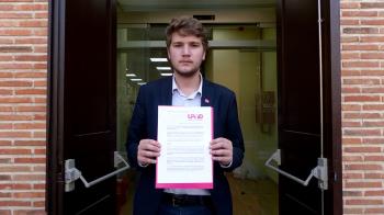 El desacuerdo con el funcionamiento del partido le lleva a tomar esta decisión