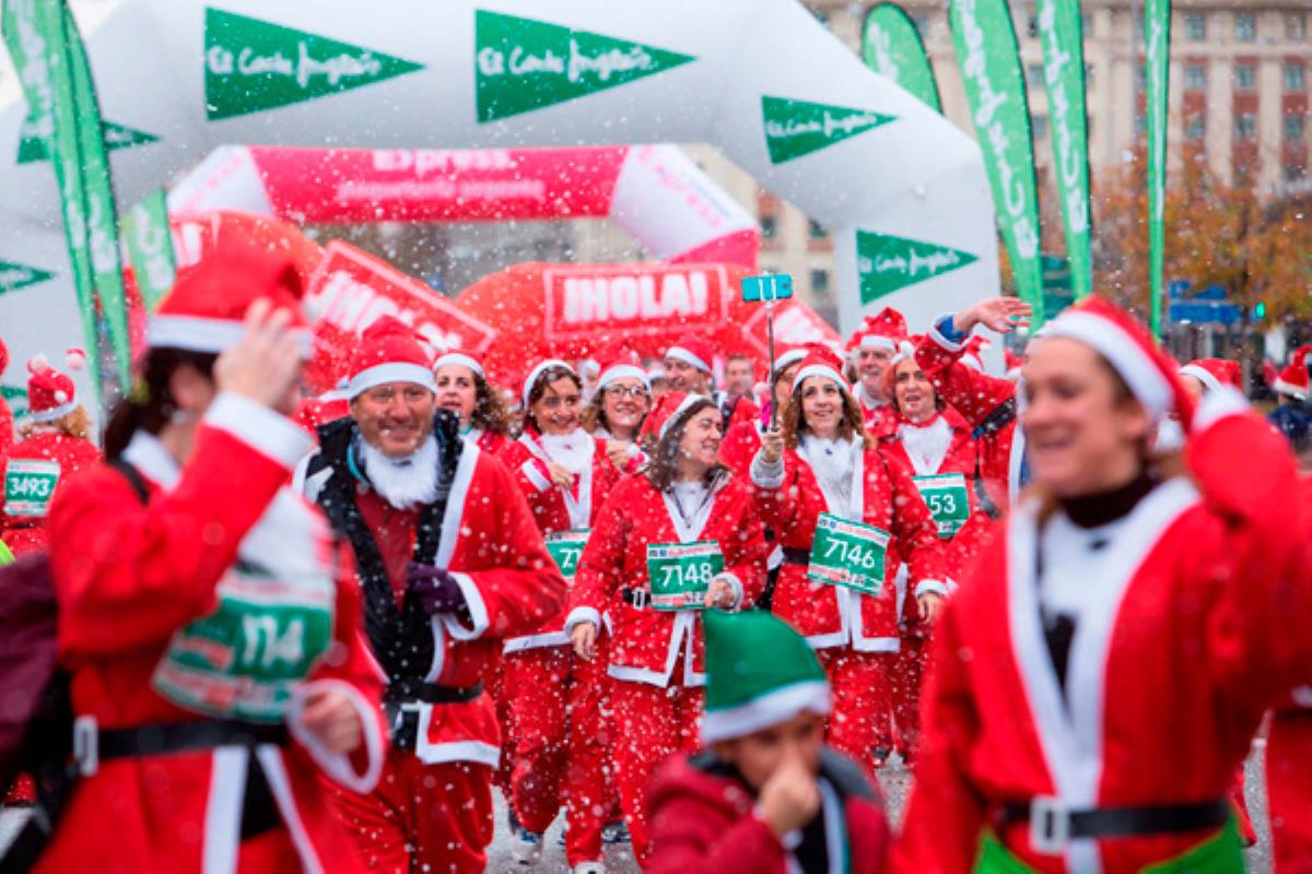 La característica principal de esta carrera es el traje de Papá Noel que se incluye con la entrada!!