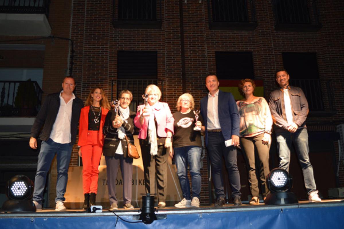 Los ganadores y ganadoras de los concursos ya tienen sus premios