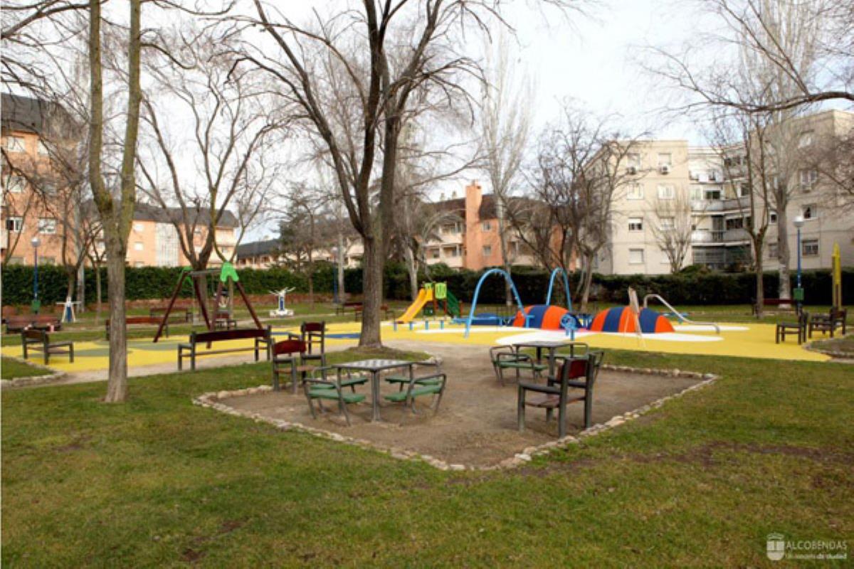 Las inclemencias meteorológicas han provocado la caída de un árbol
