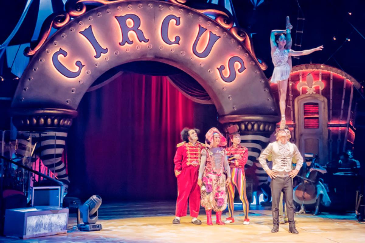 La historia de Emilio Aragón cuenta con un descuento de un 30% para la venta anticipada