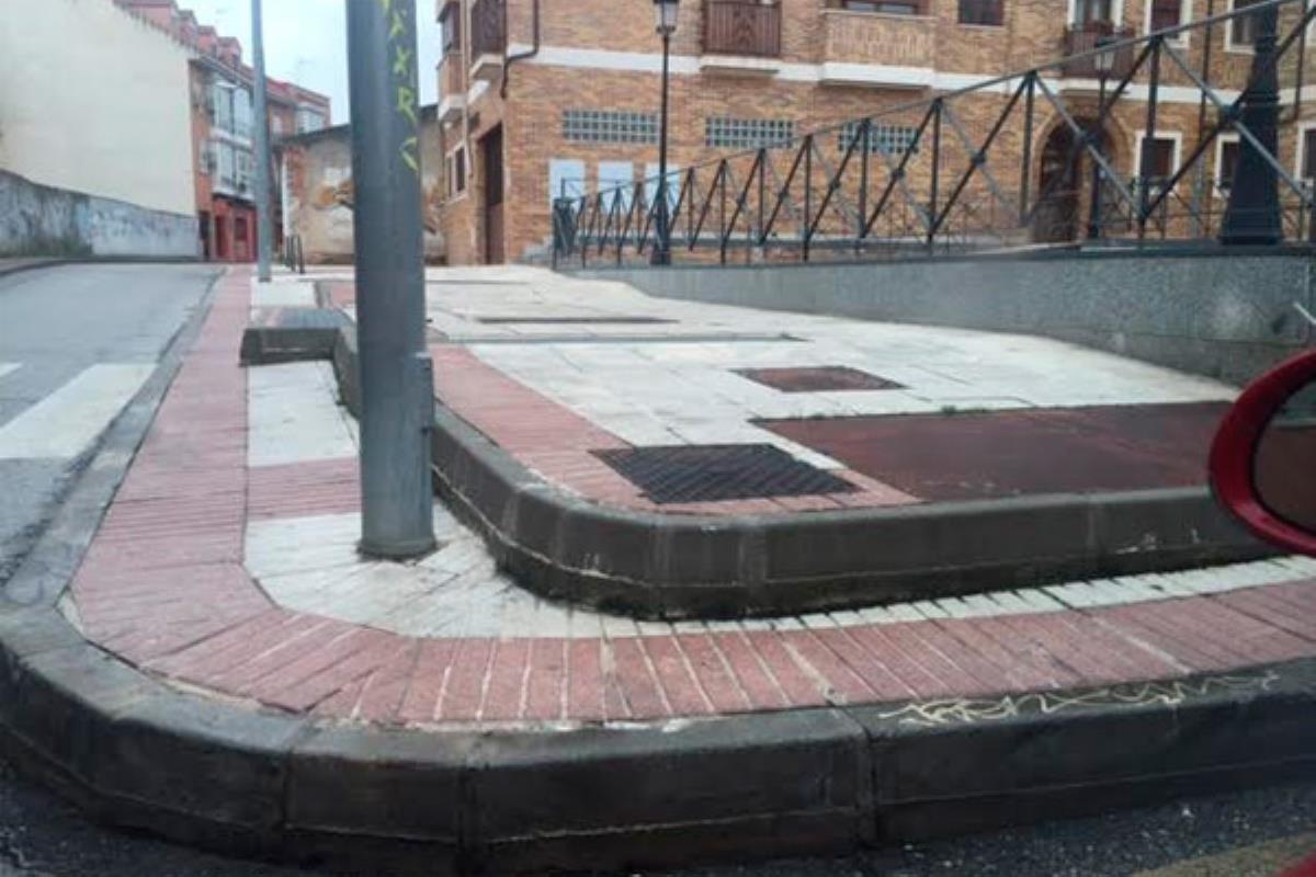 La portavoz del partido lo considera necesario para garantiza la accesibilidad de los fuenlabreños