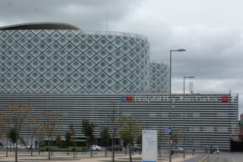 Para facilitar el acceso peatonal al centro de los mostoleños