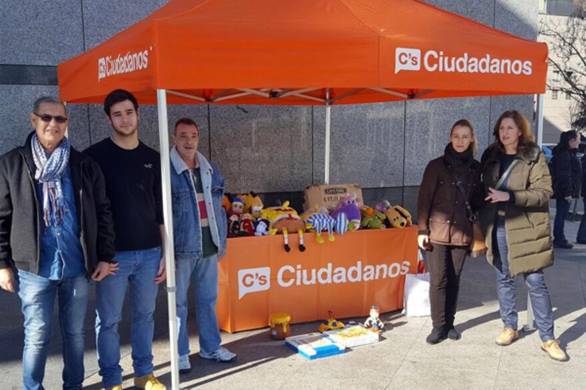 La campaña de recogida de juguetes vive este año su segunda edición