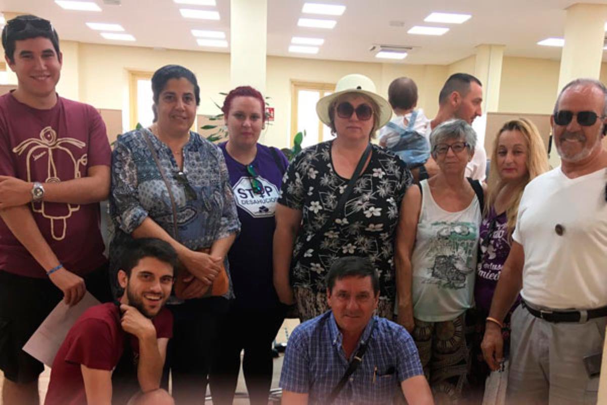 Tras la notificación de la puesta a disposición municipal del local de la avenida de la Virgen del Val que compartimos 10 colectivos